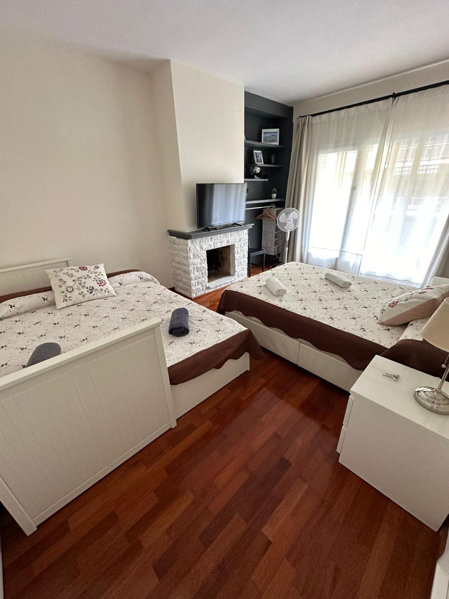Rooms Viladomat Barcelona Exterior photo